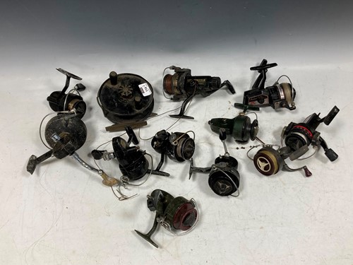 Lot 114A - A quantity of various fishing reels to include...