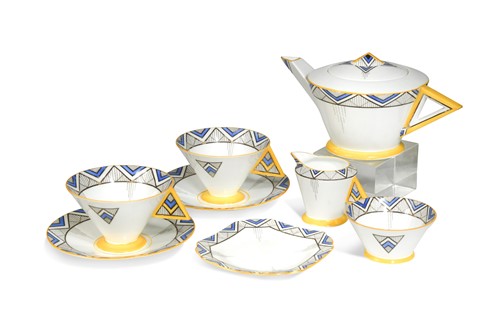 Lot 31 - A Shelley Vogue 'Blue Chevron' tea service, pattern no. 11775 by Eric Slater