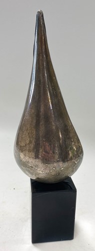 Lot 129 - A modernist silver plated sculpture