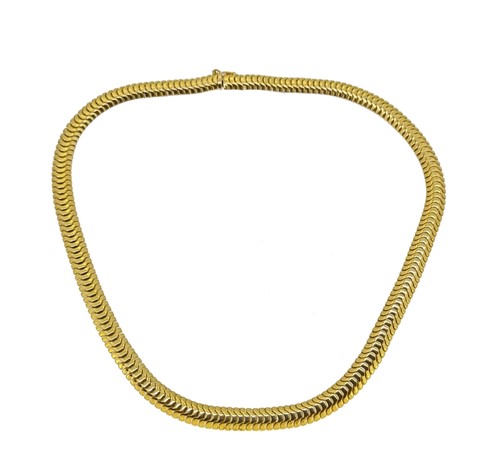 Lot 253 - A modern collarette necklace