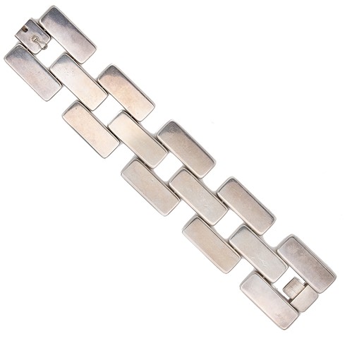 Lot 11 - Astrid Fog for Georg Jensen - A late 20th century bracelet