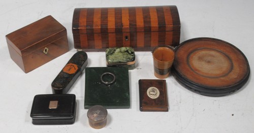 Lot 102 - A small collection of treen including a...