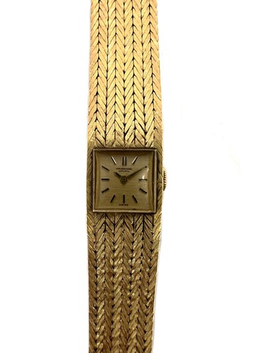 Lot 352 - IWC, Schaffhausen - A Swiss 18ct gold wristwatch
