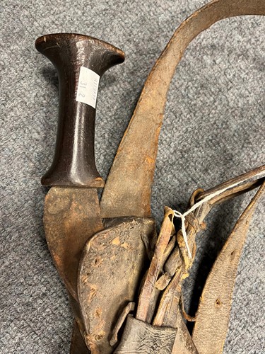 Lot 811 - An Ethiopian Gurade sword with rhino horn handle, 19th century