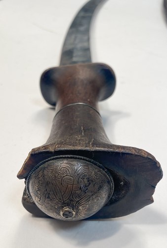 Lot 811 - An Ethiopian Gurade sword with rhino horn handle, 19th century