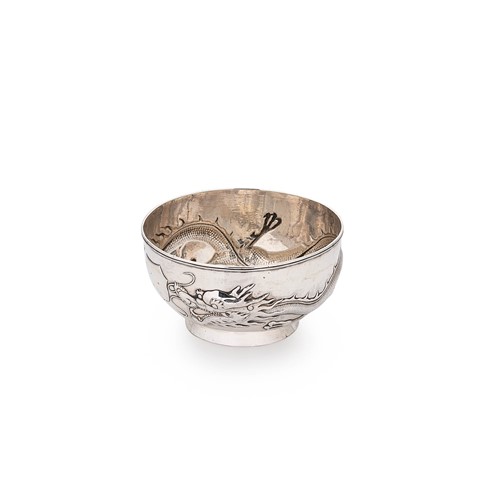 Lot 469 - An early 20th century Chinese export metalwares rice bowl