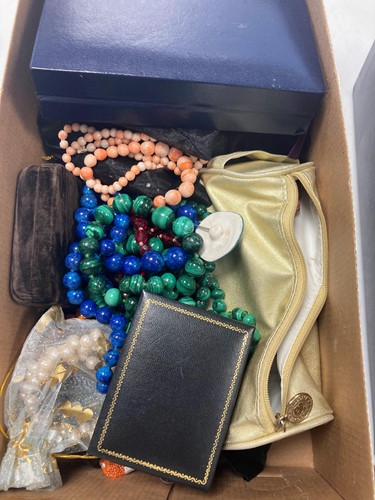 Lot 177 - A large collection of beads and costume jewellery