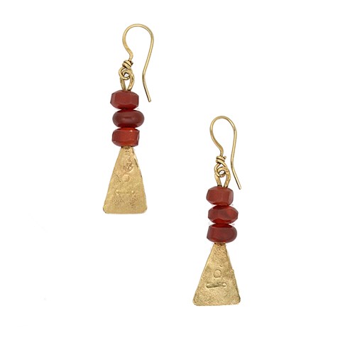 Lot 12 - Guy Royle - A pair of 18ct gold cornelian ear pendants