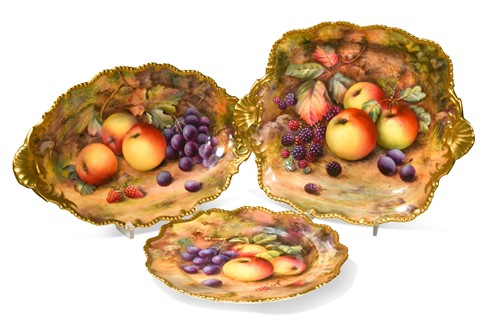 Lot 560 - A Royal Worcester dessert service, circa 1932