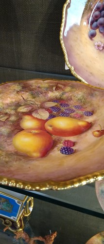 Lot 561 - Two Royal Worcester fruit painted cabinet plates