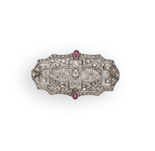 Lot 138 - An Art Deco ruby and diamond panel brooch