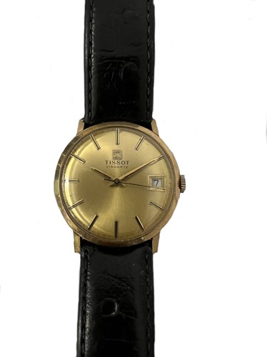 Lot 375 - Tissot - A 9ct gold 'Visodate' wristwatch