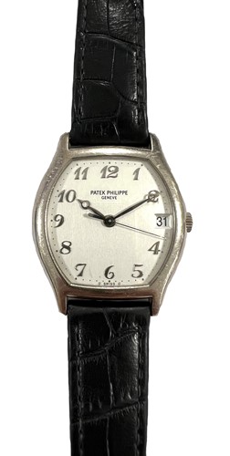 Lot 367 - Patek Philippe - An 18ct white gold wristwatch