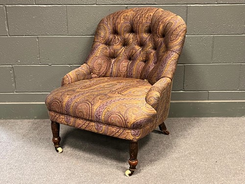 Lot 743 - A Victorian button back nursing chair