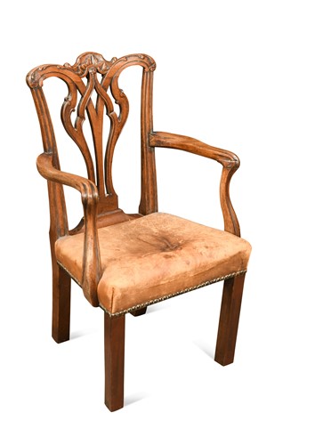 Lot 748 - A George III mahogany child's armchair