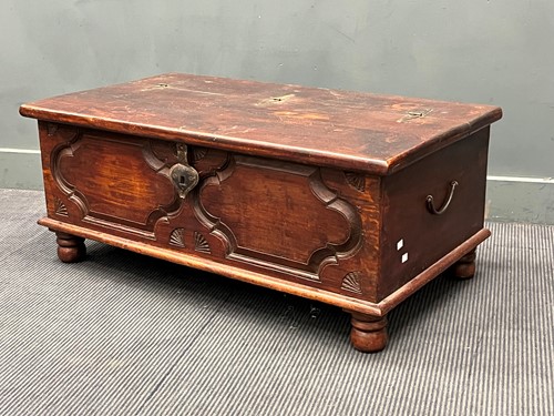 Lot 664 - A teak chest with hinged lid, 46 x 110 x 61cm