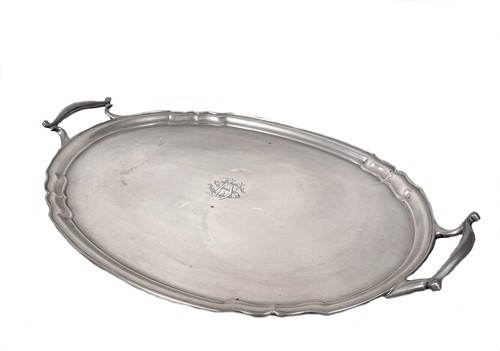 Lot 554 - A George V silver two handled tray