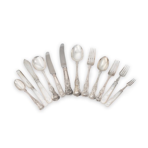 Lot 533 - A 76-piece set of Edward VII silver flatware with 92 additions
