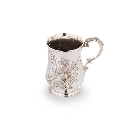 Lot 527 - A Victorian silver beer mug