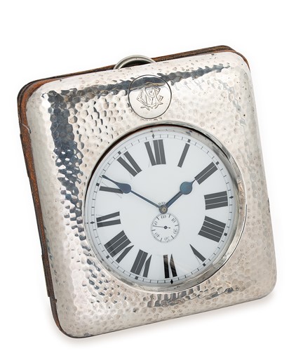 Lot 311 - Unsigned - An oversized Goliath open faced pocket watch with a silver travelling case
