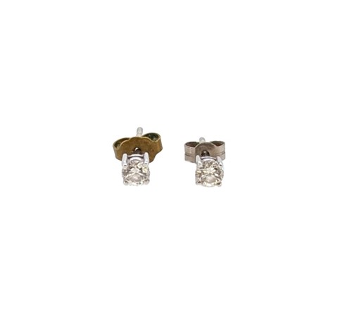 Lot 171 - A pair of single stone diamond ear studs