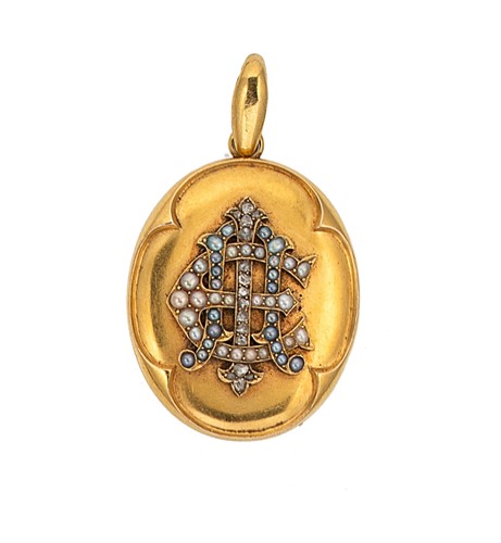 Lot 231 - A diamond and pearl monogram locket