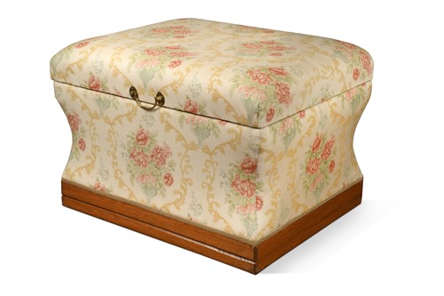 Lot 715 - A Victorian country house ottoman