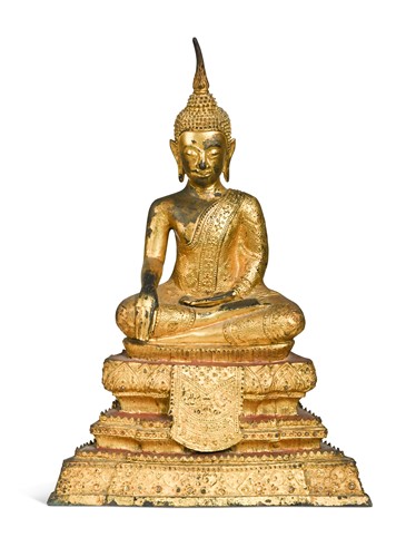 Lot 109 - A Thai Rattanakosin gilt lacquered bronze Buddha, late 19th century