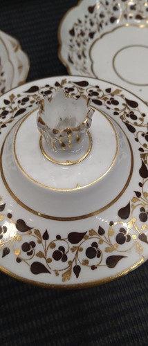 Lot 404 - A Barr Flight and Barr breakfast, coffee and dessert service, circa 1810