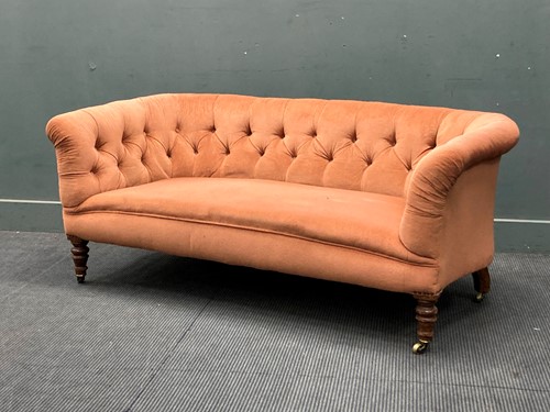 Lot 763 - An Edwardian button back chesterfield type...