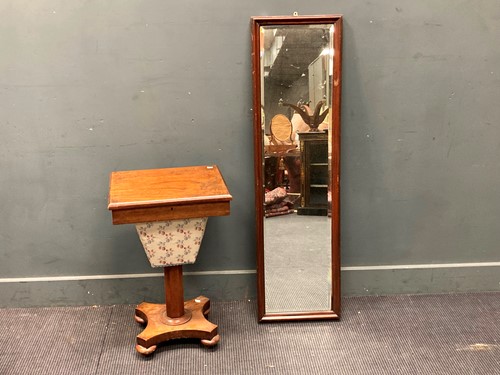 Lot 808 - A Victorian mahogany work table 69 x 44 x 36cm...