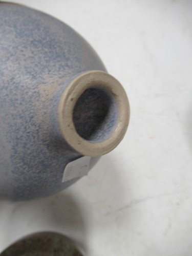 Lot 130 - Various ceramic and studio pottery bowls (4)