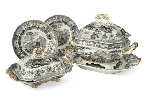 Lot 436 - A Spode 'Aesop's Fables' dinner service, circa 1840