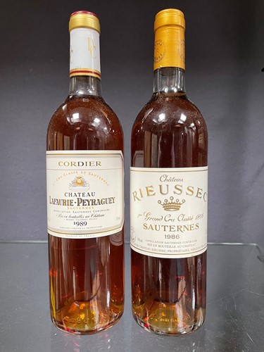 Lot 909 - Chateau Rieussec, Sauternes 1er Grand Cru 1986