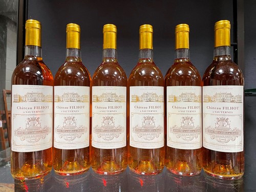 Lot 948 - Chateau Filhot, Sauternes 2eme Cru 1990