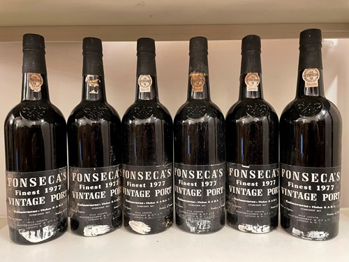 Lot 926 - Fonseca's Finest Vintage Port 1977