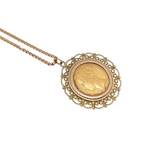 Lot 27 - A full sovereign pendant and chain