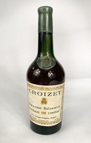 Lot 960 - Croizet Grande Reserve cognac 1928