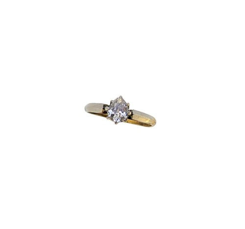 Lot 152 - An early 20th century single stone diamond ring