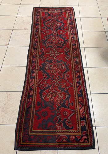 Lot 829 - A Turkey runner 290 x 90cm and a Feraghan...