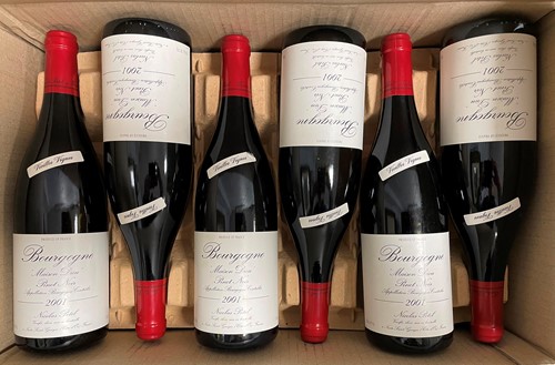Lot 1036 - Nicolas Potel Bougogne Rouge, Maison Dieu, Vieilles Vignes, 2001