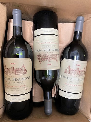 Lot 1042 - Chateau Beaumont, Haut-Médoc, Cru Bourgeois Superieur, 2000