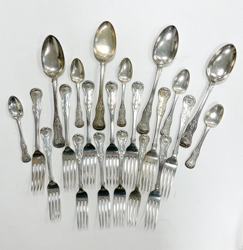 Lot 610 - A 49-piece harlequin set of Victorian and later silver flatware