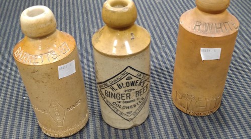 Lot 20 - Miscellaneous collection of ceramics, to...