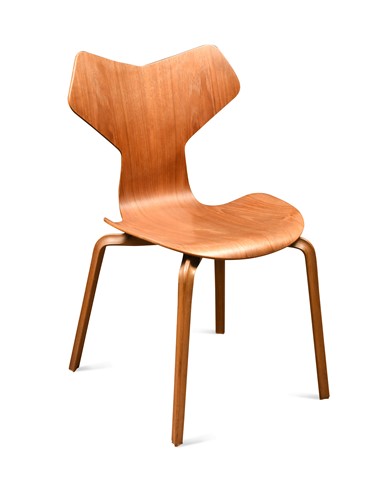 Lot 278 - Arne Jacobsen for Fritz Hansen, a teak Grand Prix chair