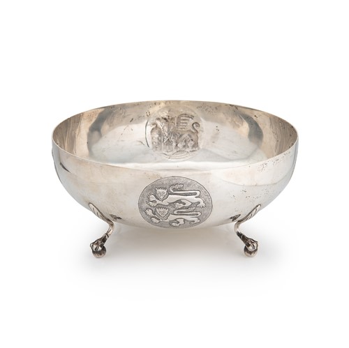 Lot 545 - An early 20th century Cypriot metalwares silver fruit bowl