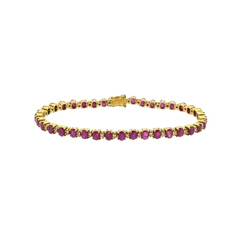 Lot 80 - A ruby and diamond line bracelet