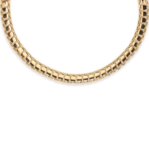 Lot 248 - An 18ct gold collarette style necklace