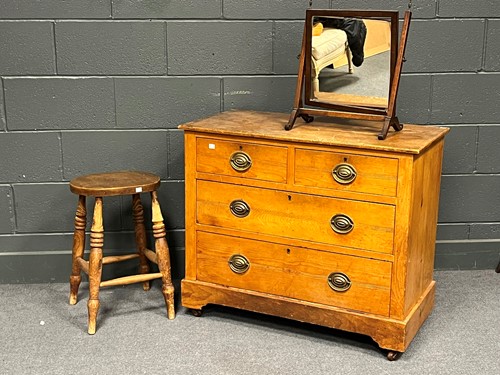 Lot 710 - A 20th century pine chest of drawers 77 x 91 x...