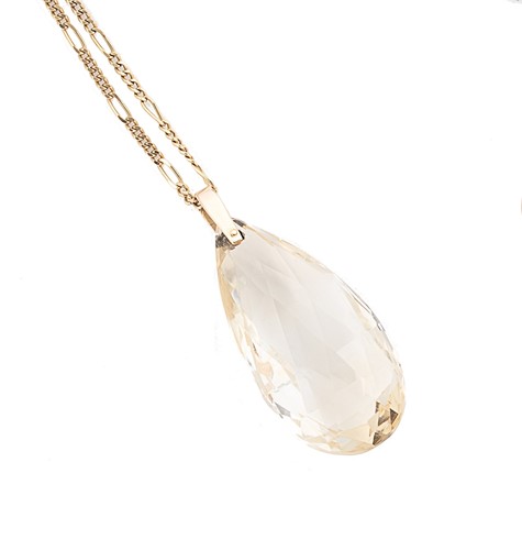 Lot 16 - A citrine pendant and chain